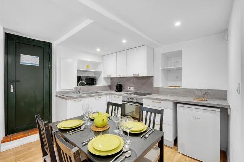 LE CONSTANTIN - Charmant souplex de 34m2
