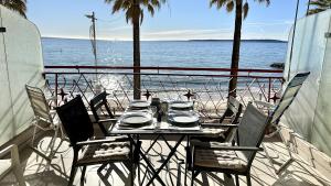 Appartement LE CONSTELLATION AP4333 By Riviera Holiday Homes Charles Guillaumont, 23 06160 Juan-les-Pins Provence-Alpes-Côte d\'Azur