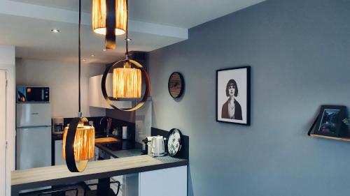 Le Continental Beau T2 plein centre + parking