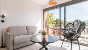 Le Coquet avec Balcon Terrasse et parking privé