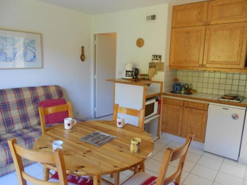 Appartement Le Corbier, 3 pièces, 6 personnes - FR-1-267-244 Villarembert france