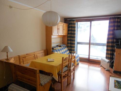 Appartement Le Corbier, 3 pièces, 7 personnes - FR-1-267-210 Villarembert france