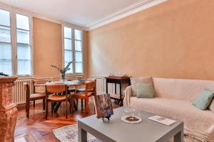 Appartement Le CORDON BLEU # Vieux-Cognac # Jardin 5 rue du palais. Boites aux lettres Cecchini Rue du Palais 16100 Cognac -1