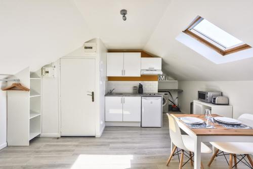Le Cosy by GOODBNB - Proche Gare - 15min Futuroscope