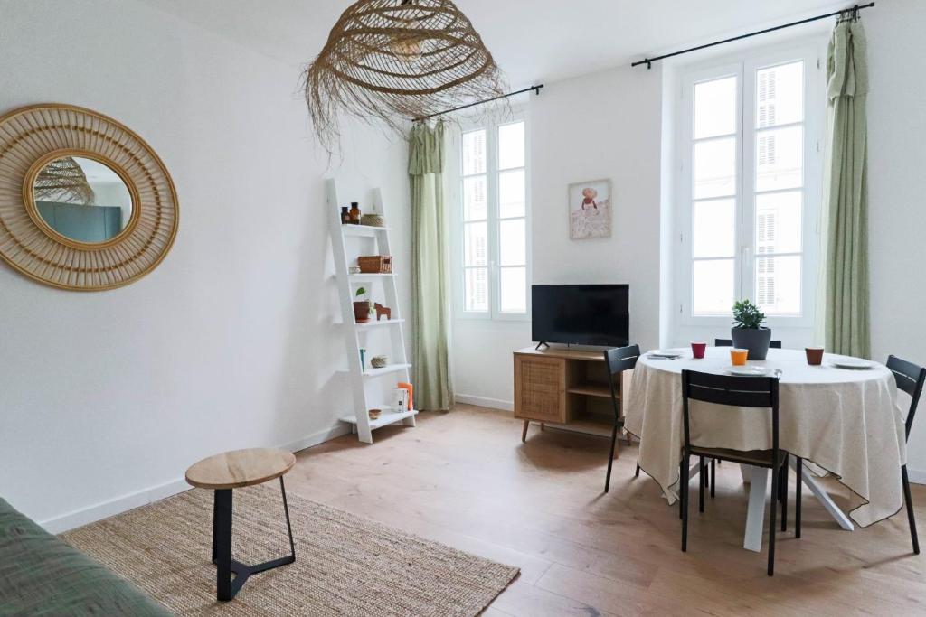 Appartement Le Cosy Camas - Fastwifi Centre Ville 40 rue de bruys 13005 Marseille