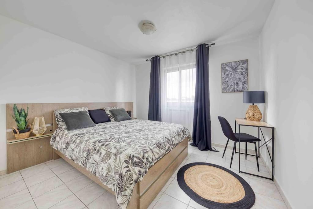 Appartement Le cosy : proche cdg-parc des expo-Paris-Disney Villa des Prés 93270 Sevran
