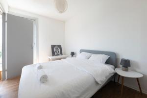 Le Coty Confortable Moderne Lumineux