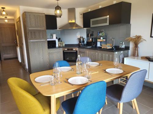 Le Criou - 3 bedroom apartment 5 minutes walk to the village centre