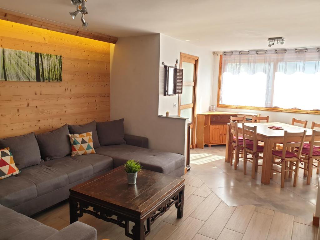 Appartement Le Croé de Joie et Soleil, Appart 4-6p tout confort idéalement situé 1017 Montée du Crey 73350 Champagny-en-Vanoise