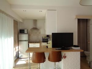 Appartement le crystal 64 Boulevard Président Wilson 06600 Antibes Provence-Alpes-Côte d\'Azur