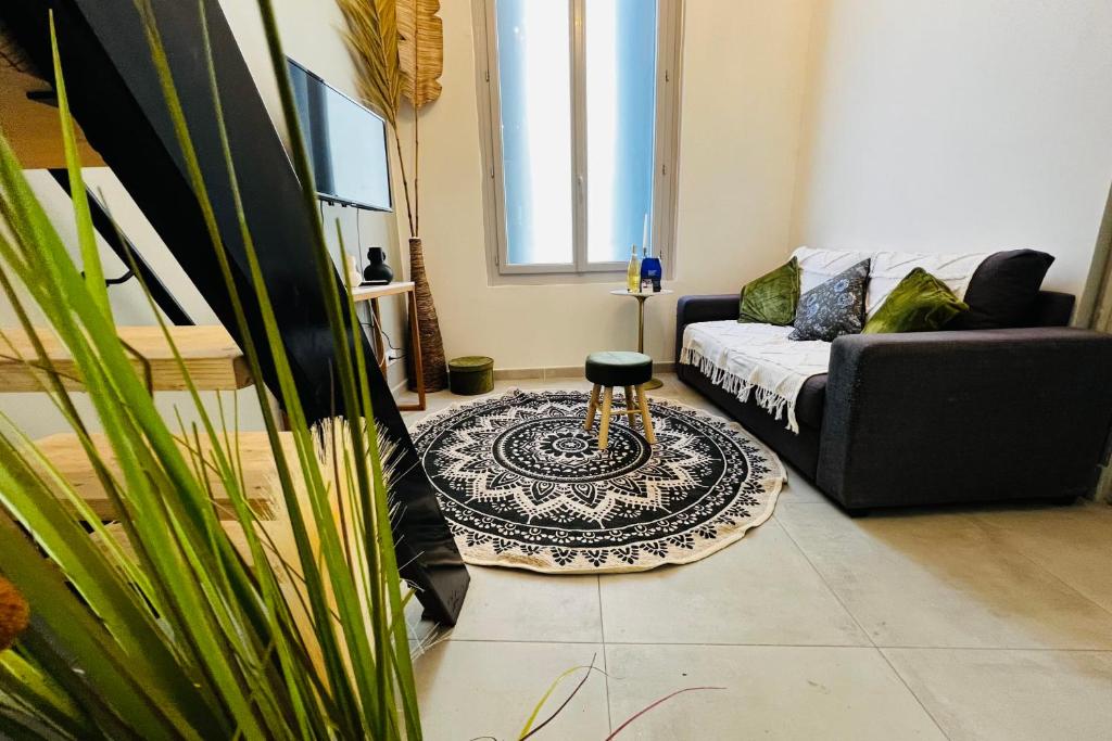 Appartement Le Délice - cocon chic et lumineux 29 rue Emile Jamais 30900 Nîmes