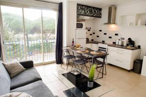Appartement *Le Donald*Parking Privé* Wifi* 40 Rue des Croisades 34280 La Grande Motte Languedoc-Roussillon