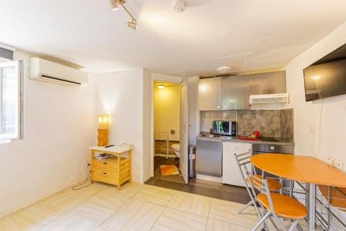 Le Doolie's Biarritz - Palawan Chambre privée - Jardin  Lounge