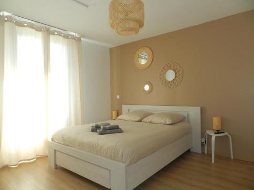 Le Duplex by GOODBNB - Proche Gare - 15min Futuroscope