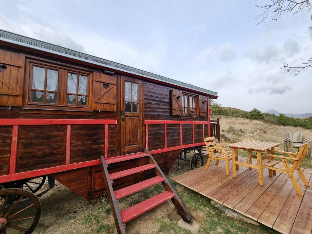 Le Duplex by GOODBNB - Proche Gare - 15min Futuroscope