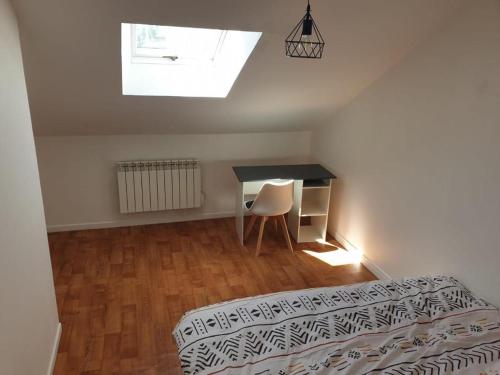LE DUPLEX ESTHER WIFI PARKING GRATUIT Toute la rue