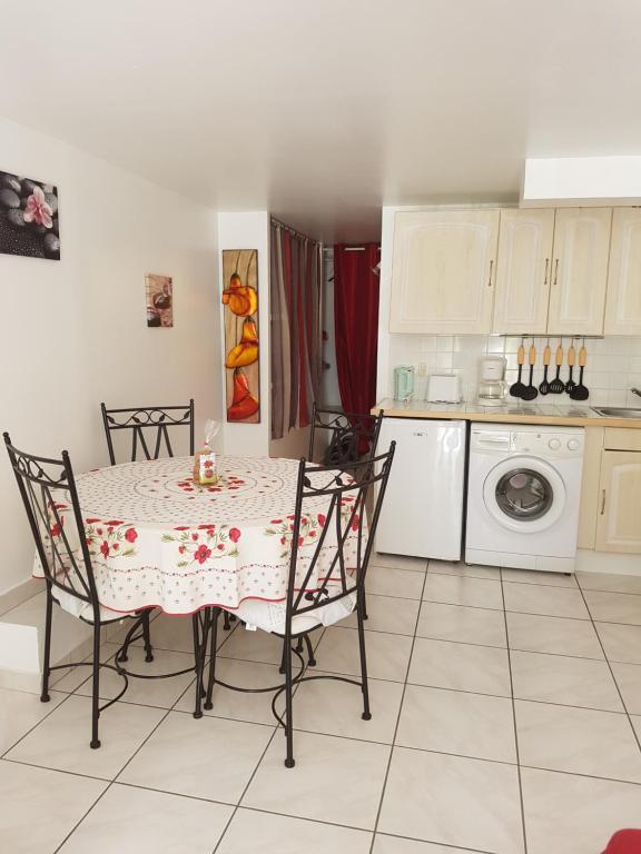 Le Factory Cap D'agde Les Raisins d'Or 34300 Le Cap d\'Agde
