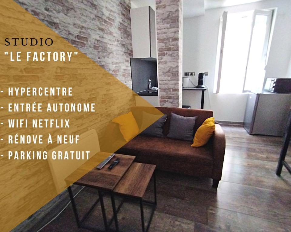 Appartement LE FACTORY Studio industriel Bourges Hyper centre 9 Place Rabelais 18000 Bourges