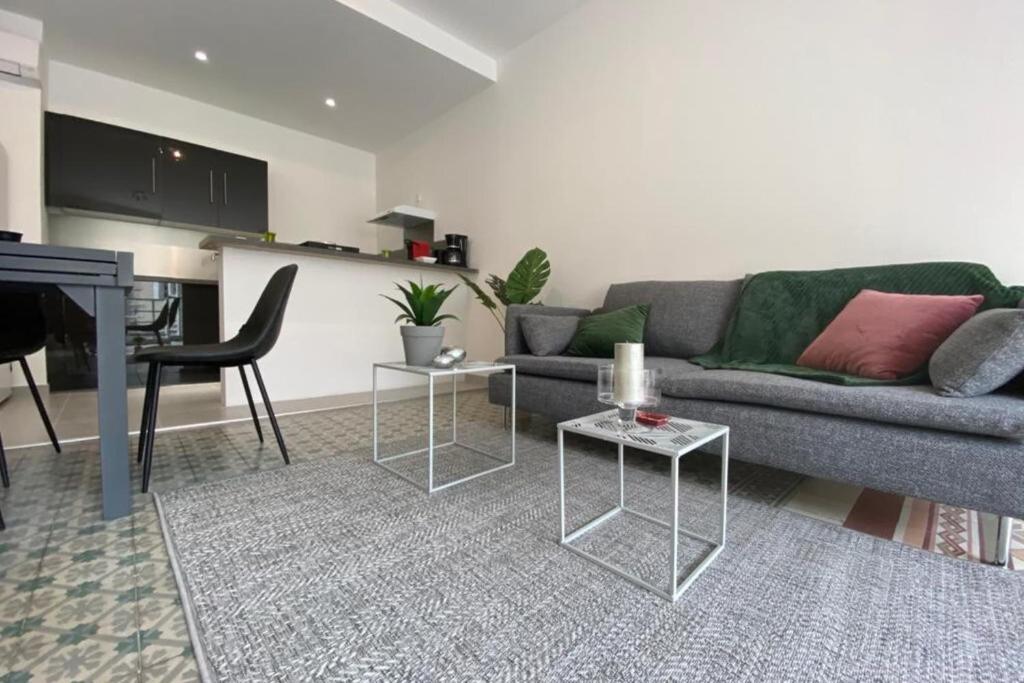Appartement Le First - comfort in the heart of the city 11 Rue Tedenat 30900 Nîmes
