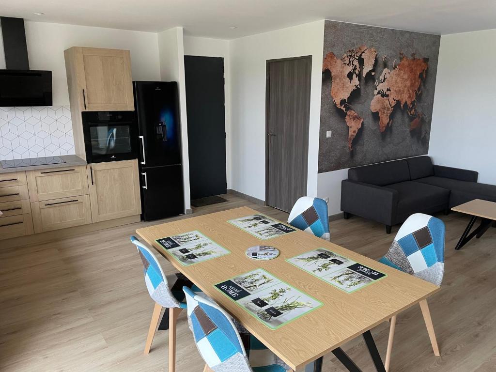 Le Floreal, great quiet appt in very town center 37000 Tours