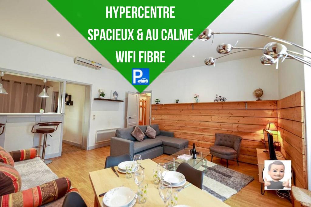 Appartement Le Foch-50m2-HYPERCENTRE- Parking Privé & Wifi FIBRE 24 Rue du Maréchal Foch 64000 Pau