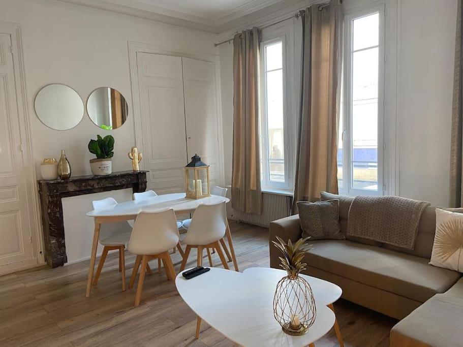 Appartement LE GALET BLANC cosy T2 en centre ville du Havre 8 Rue Gabriel Péri 76600 Le Havre