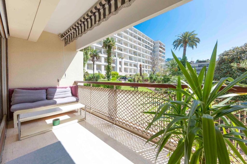 Le Gallia haven of peace in the city center with Terrace GALLIA LYS 23 BOULEVARD MONTFLEURY Le GALLIA LYS, 06400 Cannes