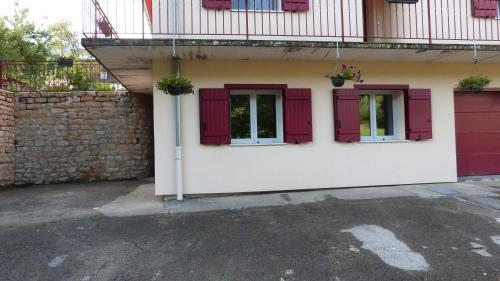 Appartement Le Gîte des Chatons 40 Rue de Cesy 39600 Arbois Franche-Comté