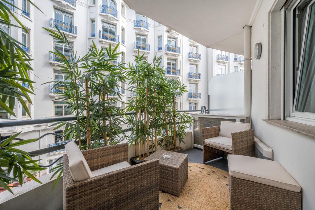 Appartement Le Grain d'or 22 rue la tour maubourg 06400 Cannes