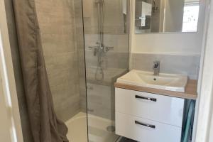 Le grammont 3 moderne lumineux et chaleureux