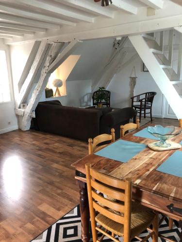 Le Grand Appartement - 90m2- 2 chb , 1 mezzanine - 6pers
