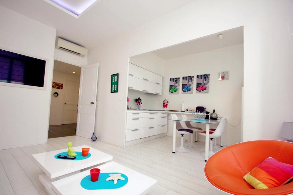 Le Grand Chambord 2 53000 Laval