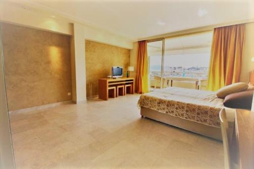 Le Grand Hotel