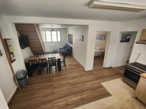 Appartement Le Grand Plume, 5 minutes du Zoo de Beauval 9 Rue Championnerie 41110 Saint-Aignan Région Centre