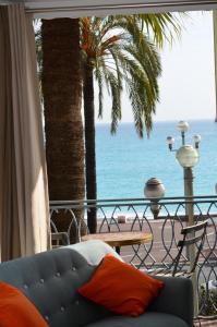 Appartement Le Grand Sud 2 eme ETAGE 73 Promenade des Anglais 06000 Nice Provence-Alpes-Côte d\'Azur