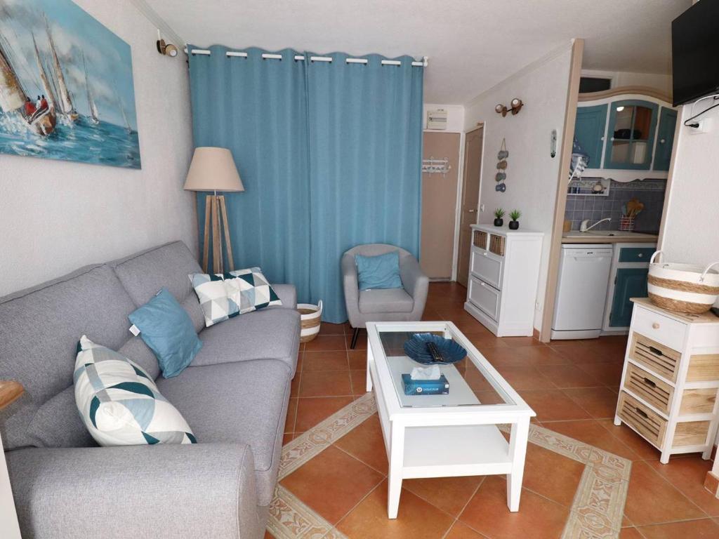 Appartement Appartement Le Grau-du-Roi, 2 pièces, 4 personnes - FR-1-307-158 Avenue du Palais de la Mer Rés.Terrasses de la Baronnie n°11 RDC, 30240 Le Grau-du-Roi