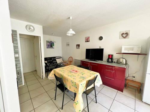 Appartement Le Grau-du-Roi, 2 pièces, 4 personnes - FR-1-307-187 Le Grau-du-Roi france