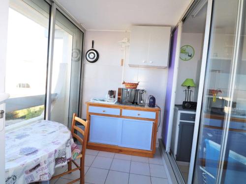 Appartement Le Grau-du-Roi, 2 pièces, 6 personnes - FR-1-307-147 Le Grau-du-Roi france