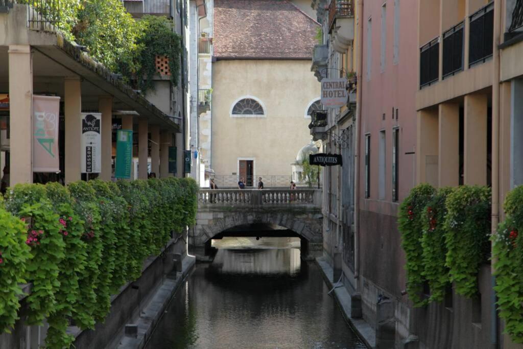 LE GRUFFAZ - Hyper centre, Balcon sur canal 2 Passage Gruffaz, 74000 Annecy