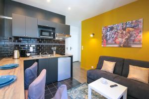 Le Grunge, T2 hypercentre chic et cosy, Wifi par SOVALFI