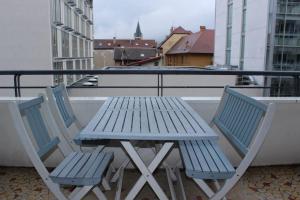 Le Jane : Centre ville, Garage, Balcon