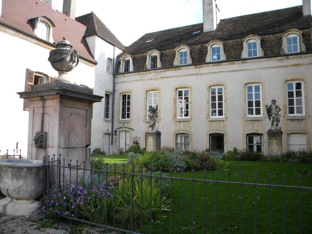 Le jardin des chanceliers 5B Passage Sainte Hélène, 21200 Beaune