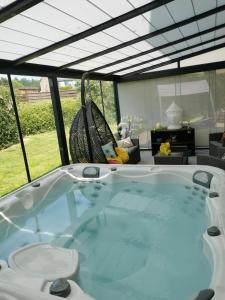 Appartement Le jardin des oliviers & Spa, le calme de la campagne, la forêt et l'évasion à deux pas ! 15 Voie de la Fanaisotte 08090 Montcornet Champagne-Ardenne