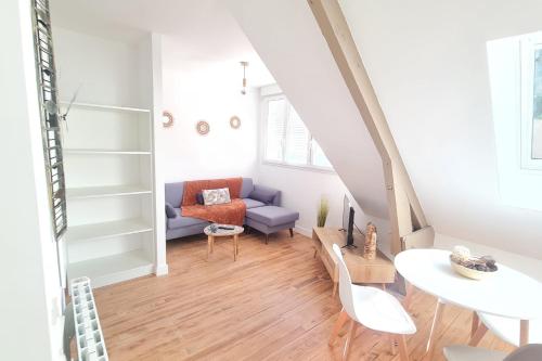 Le Jaures 5 - T2 - Dernier Etage