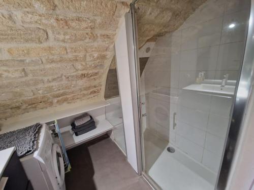 Le Jaures YourHostHelper