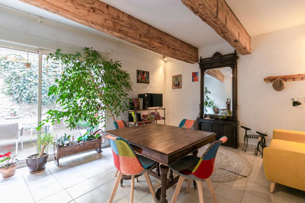 LE JUNGLE appartement en plein cœur de NIMES