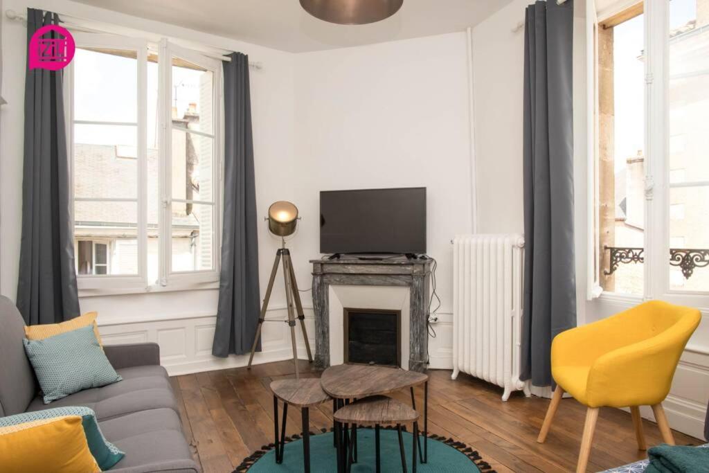 Appartement Le Karijini - Hyper Centre, Poitiers 2 Rue Bourbeau 86000 Poitiers