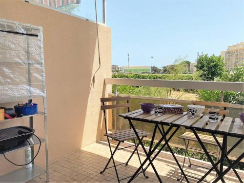 Appartement Le Lavandou, 1 pièce, 4 personnes - FR-1-251-422 Le Lavandou france