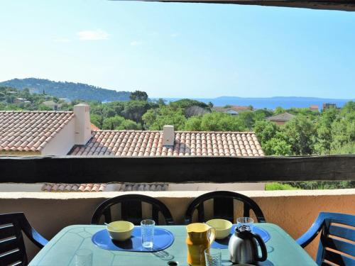 Appartement Le Lavandou, 2 pièces, 4 personnes - FR-1-251-348 Le Lavandou france