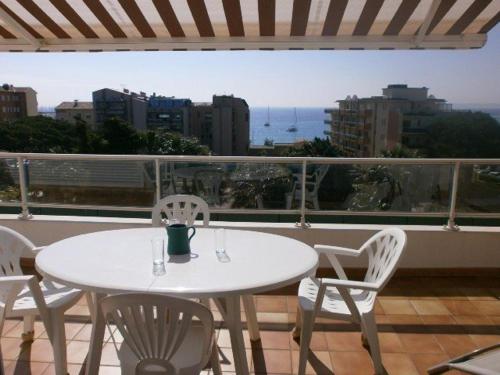 Appartement Appartement Le Lavandou, 3 pièces, 4 personnes - FR-1-308-122 3 AVENUE VINCENT AURIOL ENTREE A - LE SOLARIUM Le Lavandou